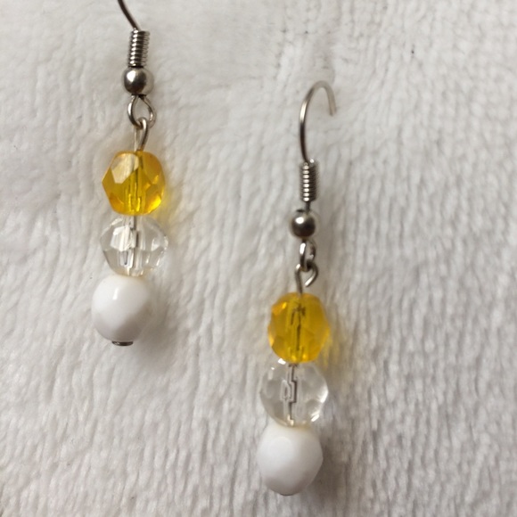 Handmade earrings - Picture 2 of 2